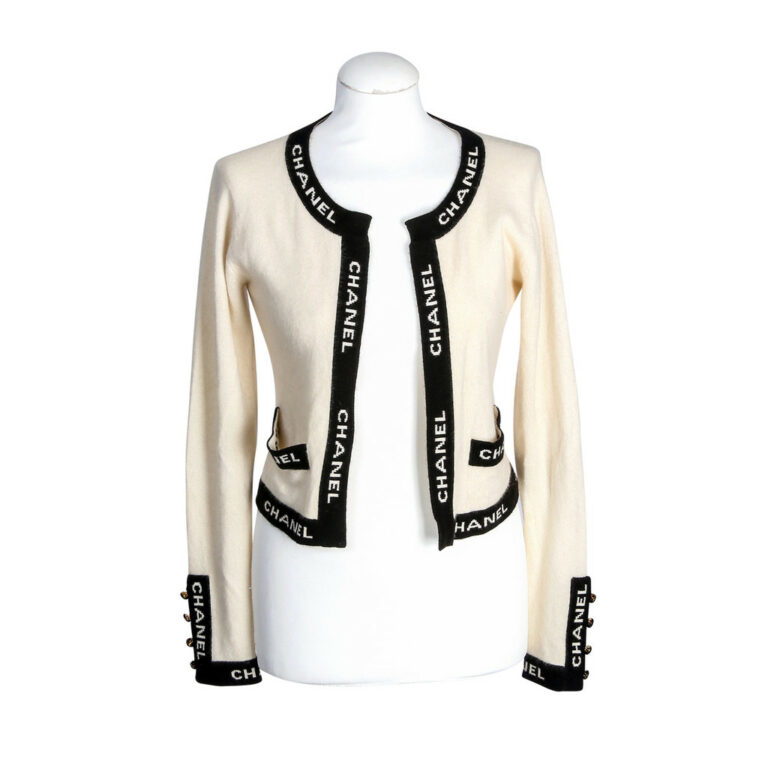 CHANEL Cardigan Expertenzentrum